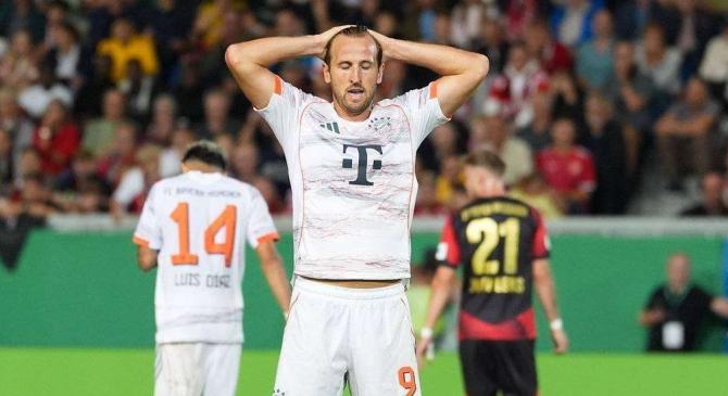 raygame-马赛训练开放日，赛前主帅复盘引欢呼，德国杯在即，更衣室氛围转暖-raygame